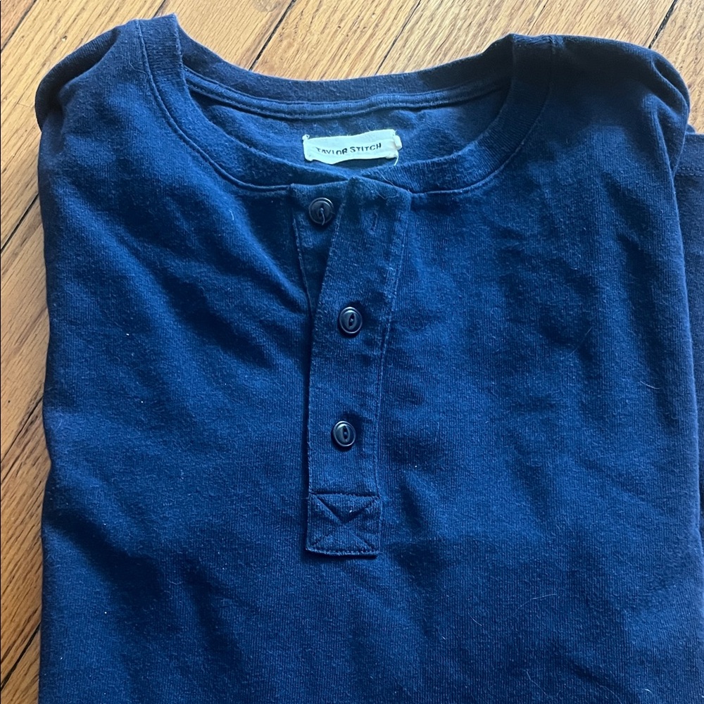 Taylor Stitch Charcoal Pocket Tee